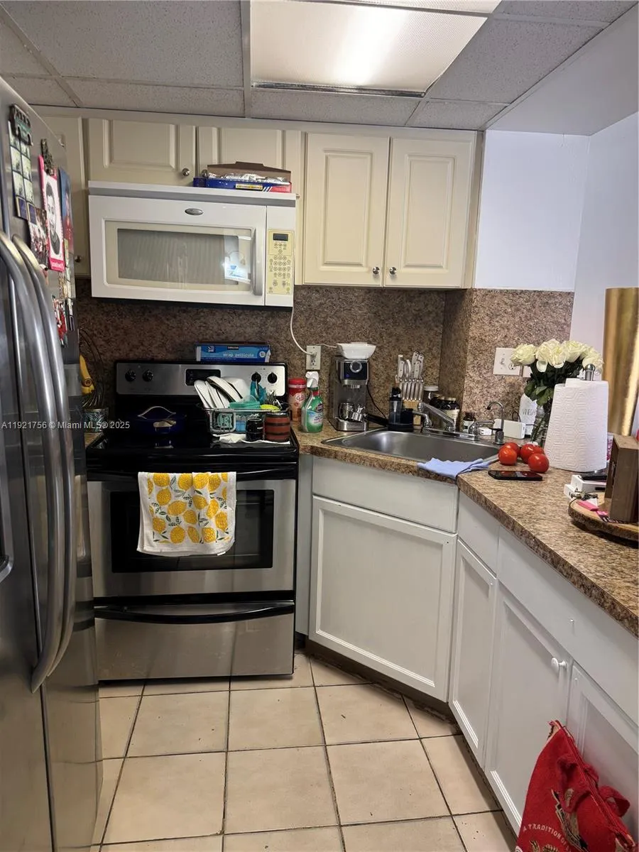 2158 W 60th St 13108, Hialeah, Florida 33016, Hialeah, Florida 33016, 1 Bedroom Bedrooms, ,1 BathroomBathrooms,Residential,For Sale,2158 W 60th St 13108, Hialeah, Florida 33016,A11921756