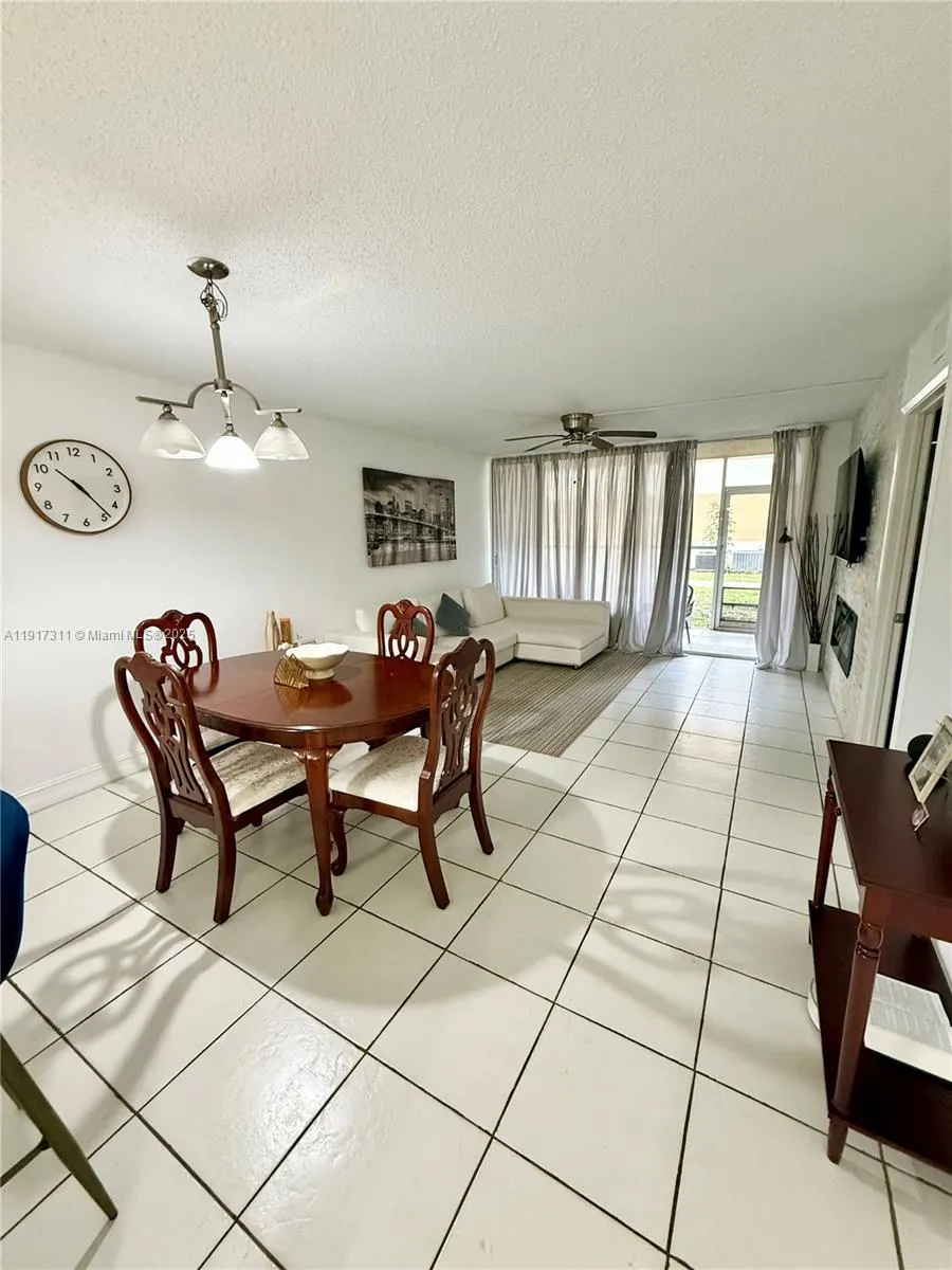 8246 Nw 24th St 8246, Coral Springs, Florida 33065, Coral Springs, Florida 33065, 3 Bedrooms Bedrooms, ,2 BathroomsBathrooms,Residential,For Sale,8246 Nw 24th St 8246, Coral Springs, Florida 33065,A11917311