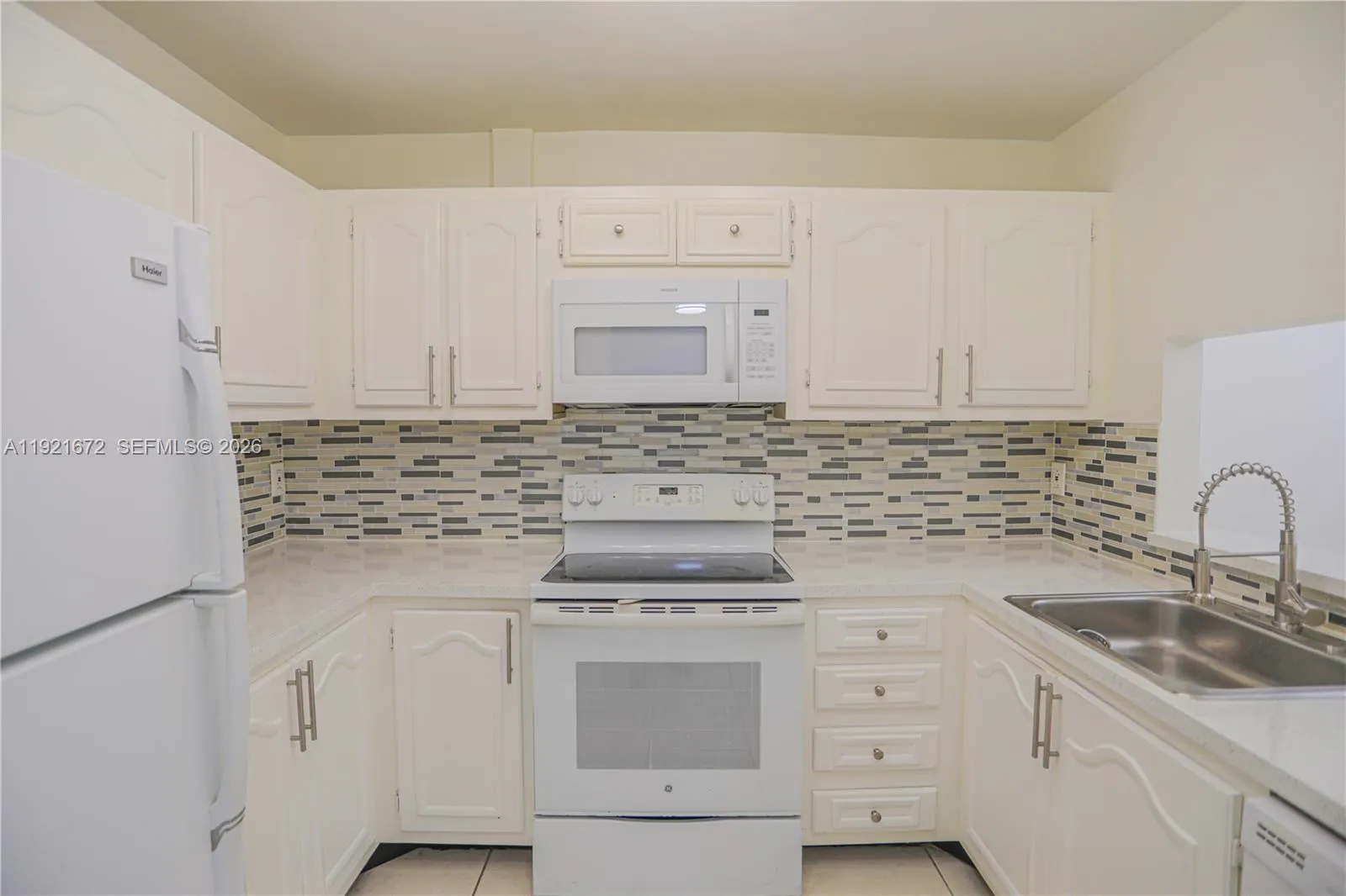13685 Ne 10th Ave 209, North Miami, Florida 33161, North Miami, Florida 33161, 1 Bedroom Bedrooms, ,1 BathroomBathrooms,Residential,For Sale,13685 Ne 10th Ave 209, North Miami, Florida 33161,A11921672