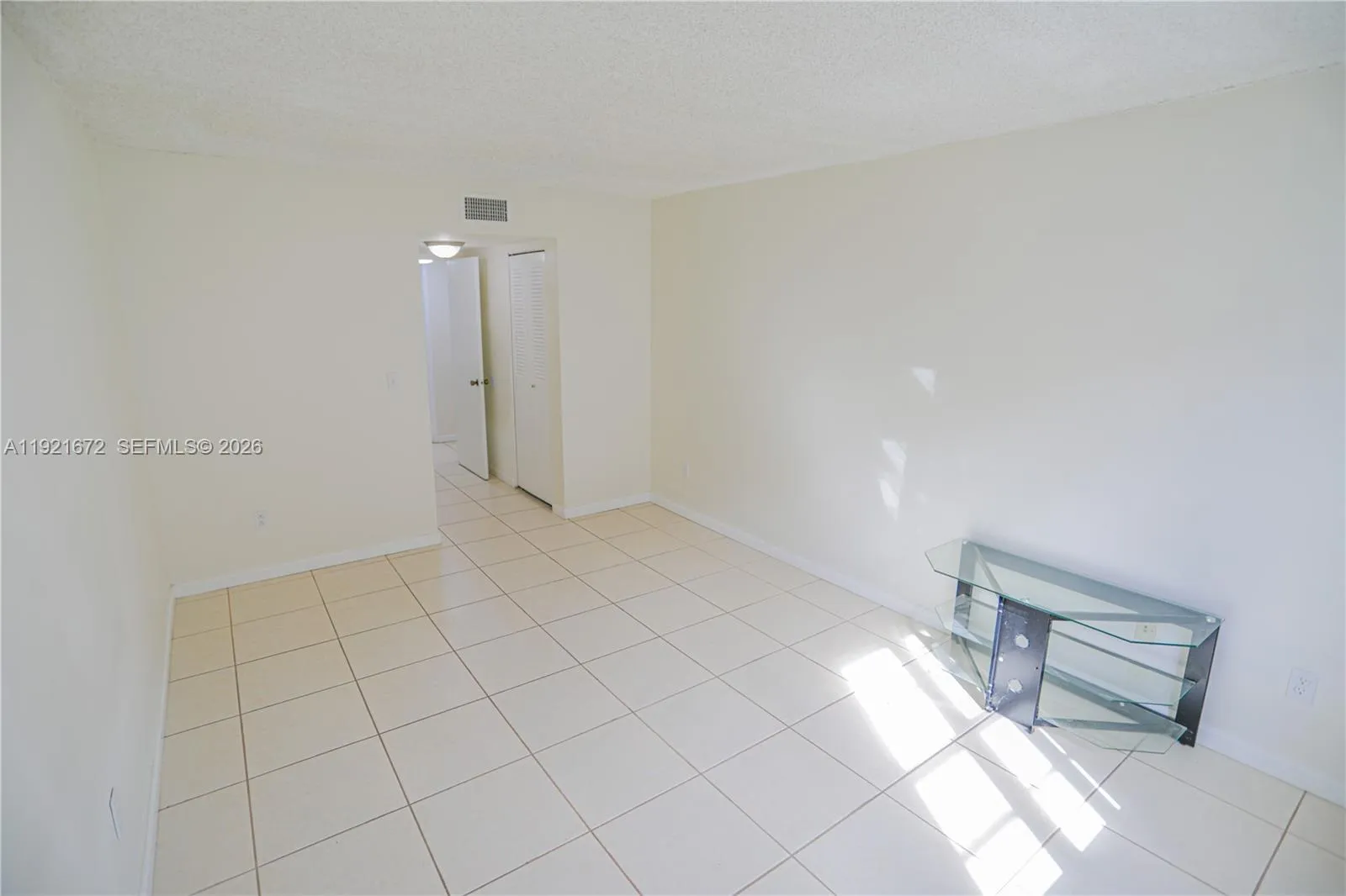 13685 Ne 10th Ave 209, North Miami, Florida 33161, North Miami, Florida 33161, 1 Bedroom Bedrooms, ,1 BathroomBathrooms,Residential,For Sale,13685 Ne 10th Ave 209, North Miami, Florida 33161,A11921672