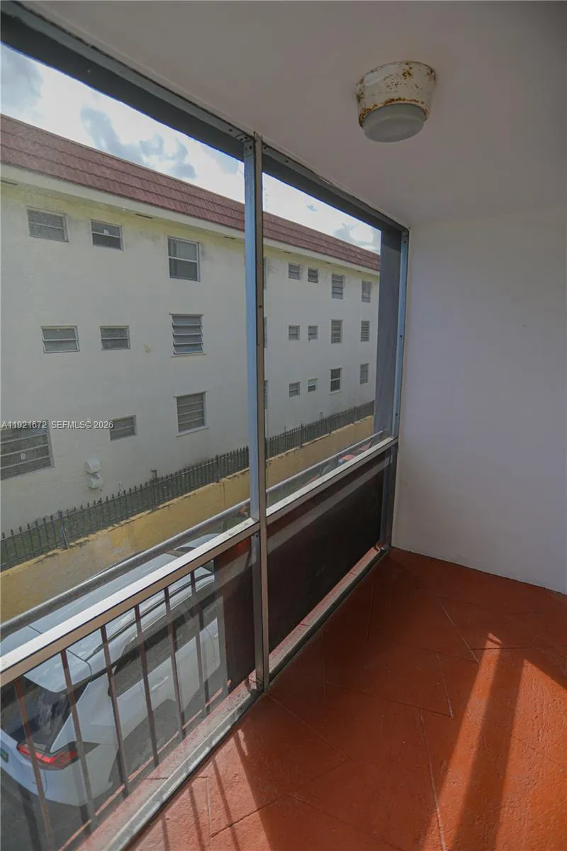 13685 Ne 10th Ave 209, North Miami, Florida 33161, North Miami, Florida 33161, 1 Bedroom Bedrooms, ,1 BathroomBathrooms,Residential,For Sale,13685 Ne 10th Ave 209, North Miami, Florida 33161,A11921672