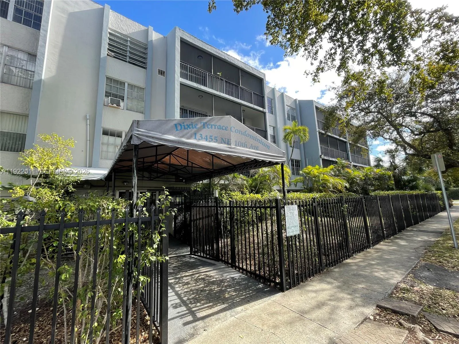 North Miami, Florida 33161, 2 Bedrooms Bedrooms, ,1 BathroomBathrooms,Residential Lease,For Rent,A11922011