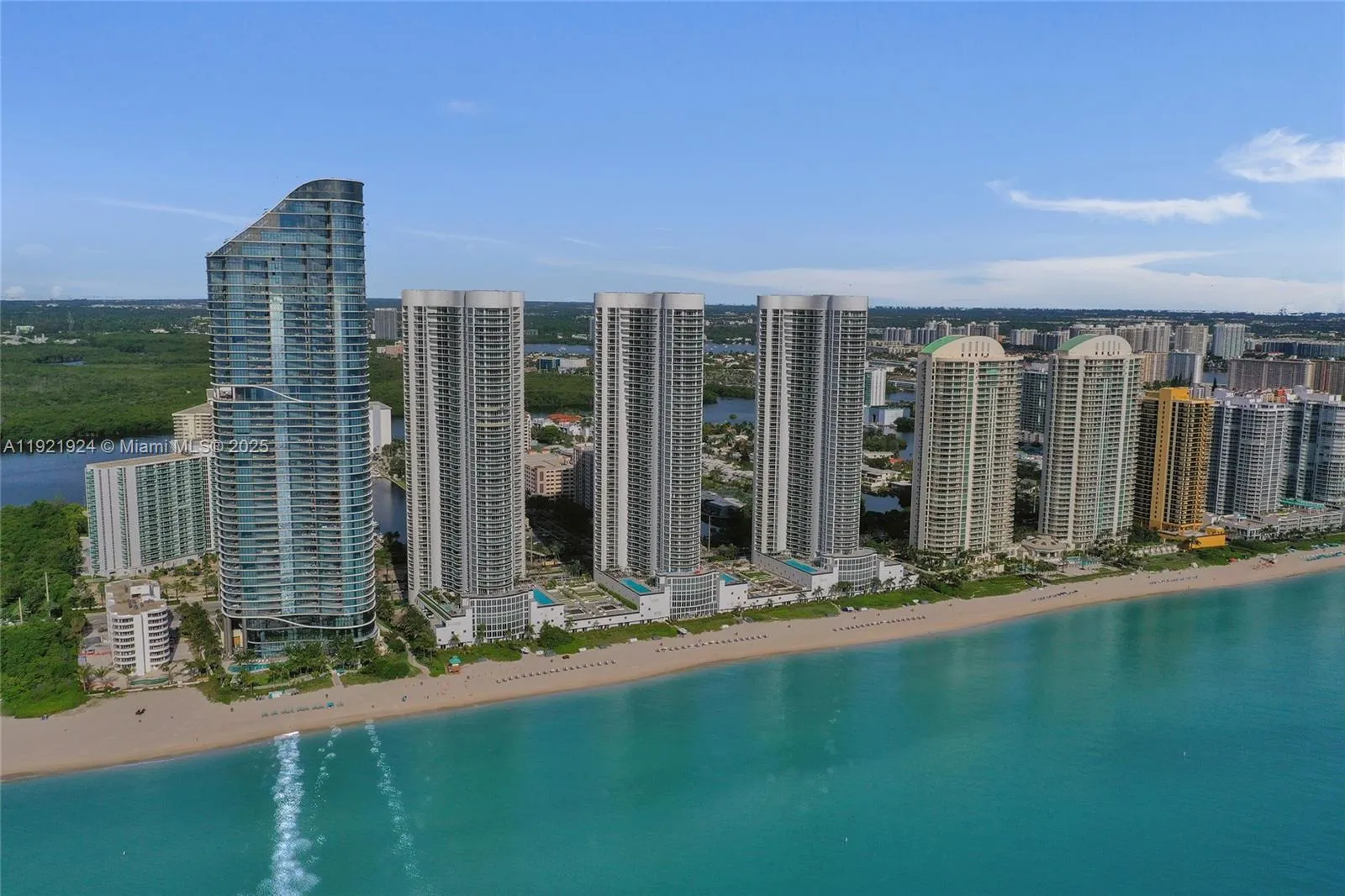 15811 Collins Ave 1601, Sunny Isles Beach, Florida, Sunny Isles Beach, Florida 33160, 3 Bedrooms Bedrooms, ,3 BathroomsBathrooms,Residential,For Sale,15811 Collins Ave 1601, Sunny Isles Beach, Florida,A11921924