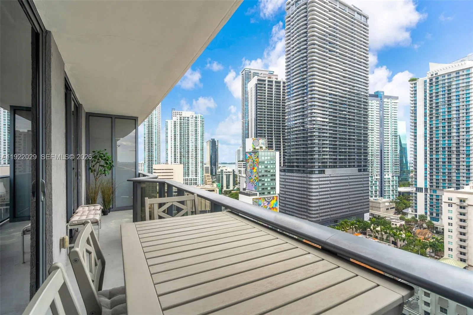 55 Sw 9th St 1705, Miami, Florida 33130, Miami, Florida 33130, 1 Bedroom Bedrooms, ,2 BathroomsBathrooms,Residential,For Sale,55 Sw 9th St 1705, Miami, Florida 33130,A11922029