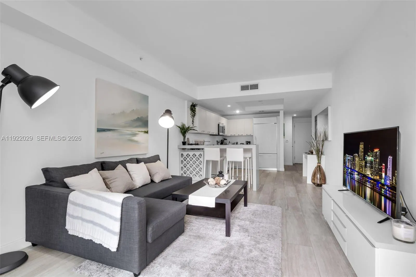 55 Sw 9th St 1705, Miami, Florida 33130, Miami, Florida 33130, 1 Bedroom Bedrooms, ,2 BathroomsBathrooms,Residential,For Sale,55 Sw 9th St 1705, Miami, Florida 33130,A11922029