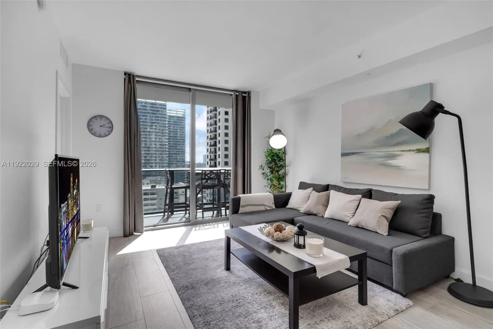 55 Sw 9th St 1705, Miami, Florida 33130, Miami, Florida 33130, 1 Bedroom Bedrooms, ,2 BathroomsBathrooms,Residential,For Sale,55 Sw 9th St 1705, Miami, Florida 33130,A11922029