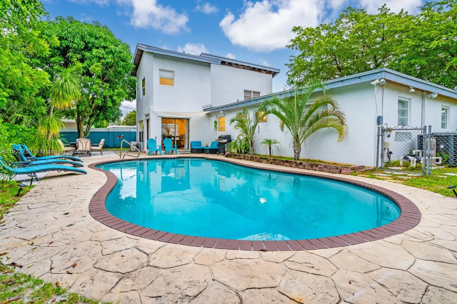 1165 Sw 4th Ter, Pompano Beach, Florida 33060, Pompano Beach, Florida 33060, 4 Bedrooms Bedrooms, ,3 BathroomsBathrooms,Residential,For Sale,1165 Sw 4th Ter, Pompano Beach, Florida 33060,A11922252