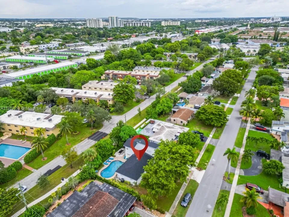 1165 Sw 4th Ter, Pompano Beach, Florida 33060, Pompano Beach, Florida 33060, 4 Bedrooms Bedrooms, ,3 BathroomsBathrooms,Residential,For Sale,1165 Sw 4th Ter, Pompano Beach, Florida 33060,A11922252