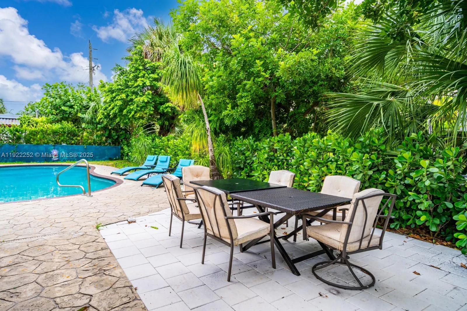 1165 Sw 4th Ter, Pompano Beach, Florida 33060, Pompano Beach, Florida 33060, 4 Bedrooms Bedrooms, ,3 BathroomsBathrooms,Residential,For Sale,1165 Sw 4th Ter, Pompano Beach, Florida 33060,A11922252