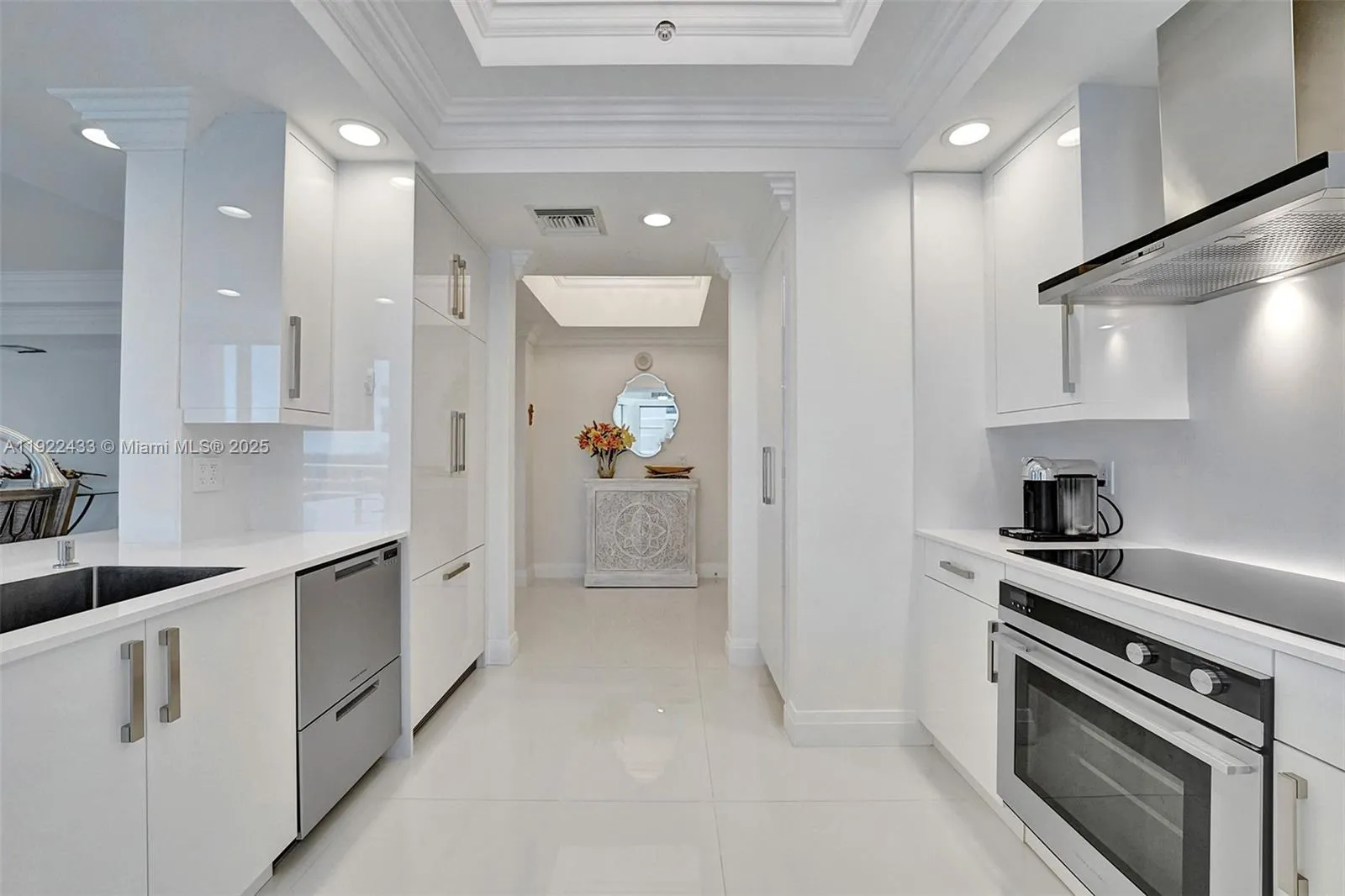 1395 S Ocean Blvd 7d (701), Pompano Beach, Florida, Pompano Beach, Florida 33062, 3 Bedrooms Bedrooms, ,2 BathroomsBathrooms,Residential,For Sale,1395 S Ocean Blvd 7d (701), Pompano Beach, Florida,A11922433