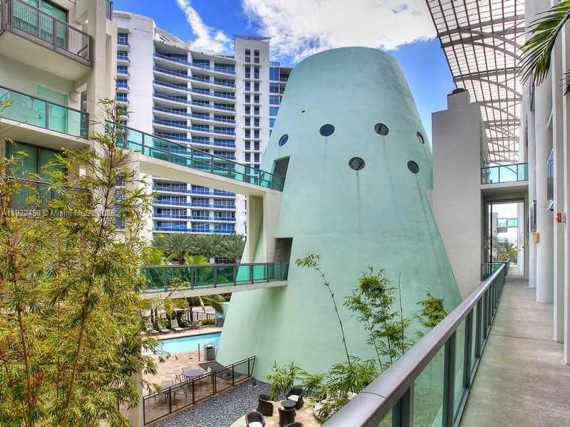 6000 Collins Ave 521, Miami Beach, Florida 33140, Miami Beach, Florida 33140, 1 Bedroom Bedrooms, ,1 BathroomBathrooms,Residential,For Sale,6000 Collins Ave 521, Miami Beach, Florida 33140,A11922459