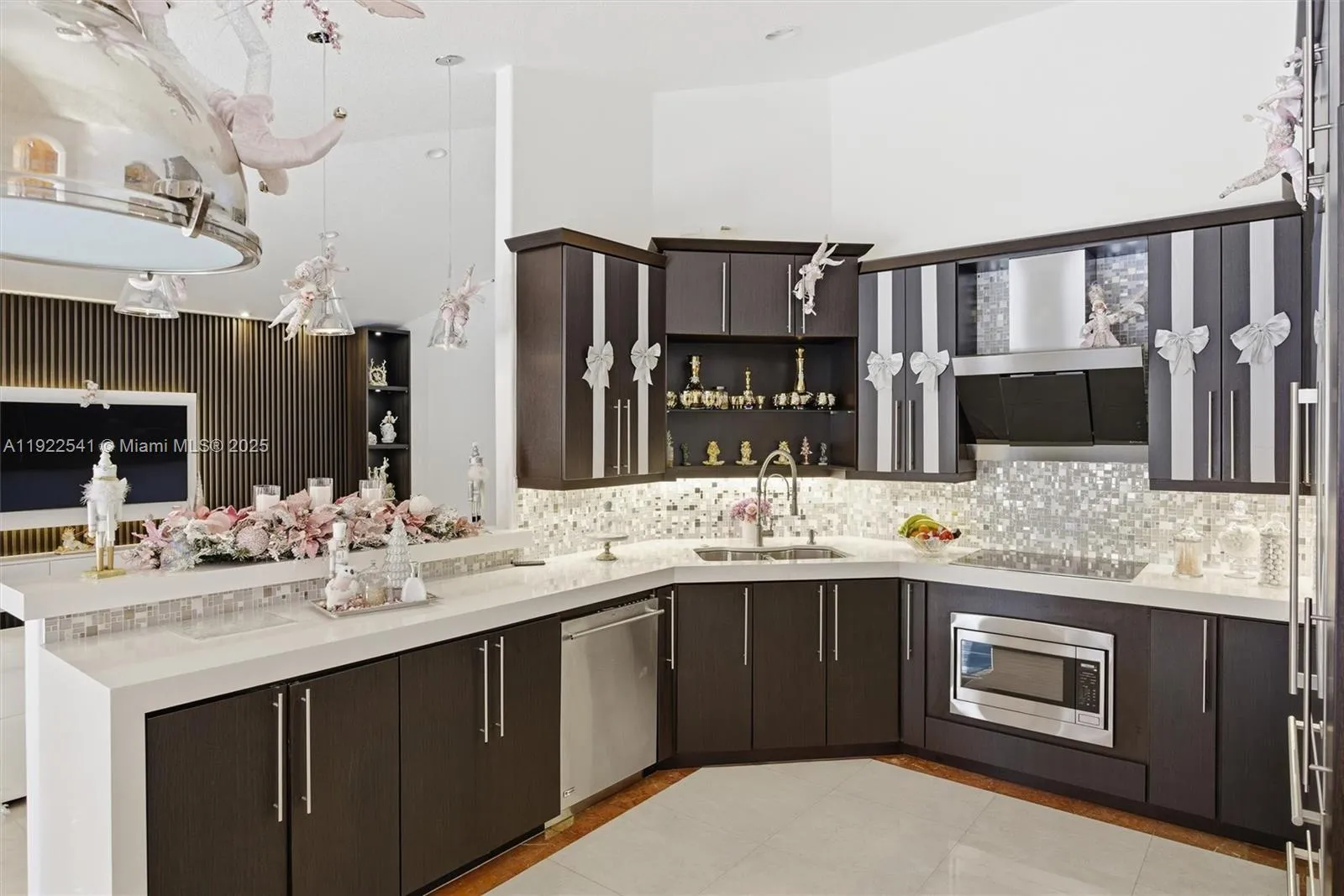 14252 Sw 30th St, Miami, Florida 33175, Miami, Florida 33175, 4 Bedrooms Bedrooms, ,2 BathroomsBathrooms,Residential,For Sale,14252 Sw 30th St, Miami, Florida 33175,A11922541