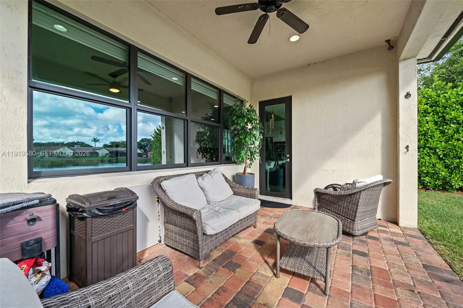 445 Sw 113th Ln, Pembroke Pines, Florida 33025, Pembroke Pines, Florida 33025, 4 Bedrooms Bedrooms, ,2 BathroomsBathrooms,Residential,For Sale,445 Sw 113th Ln, Pembroke Pines, Florida 33025,A11919580