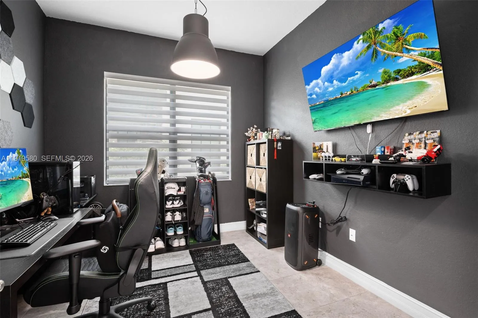 445 Sw 113th Ln, Pembroke Pines, Florida 33025, Pembroke Pines, Florida 33025, 4 Bedrooms Bedrooms, ,2 BathroomsBathrooms,Residential,For Sale,445 Sw 113th Ln, Pembroke Pines, Florida 33025,A11919580