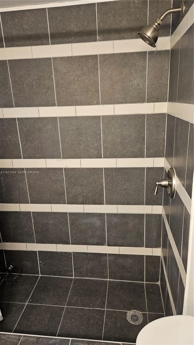 404 Nw 68th Ave 409, Plantation, Florida 33317, Plantation, Florida 33317, 1 Bedroom Bedrooms, ,1 BathroomBathrooms,Residential Lease,For Rent,404 Nw 68th Ave 409, Plantation, Florida 33317,A11921484
