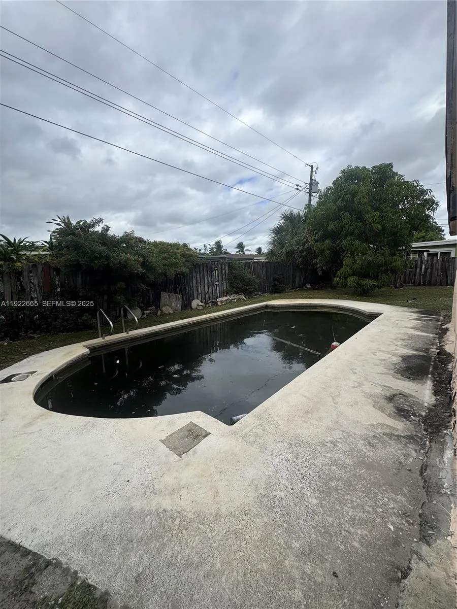 2231 Nw 43rd Ter, Lauderhill, Florida 33313, Lauderhill, Florida 33313, 3 Bedrooms Bedrooms, ,2 BathroomsBathrooms,Residential,For Sale,2231 Nw 43rd Ter, Lauderhill, Florida 33313,A11922665