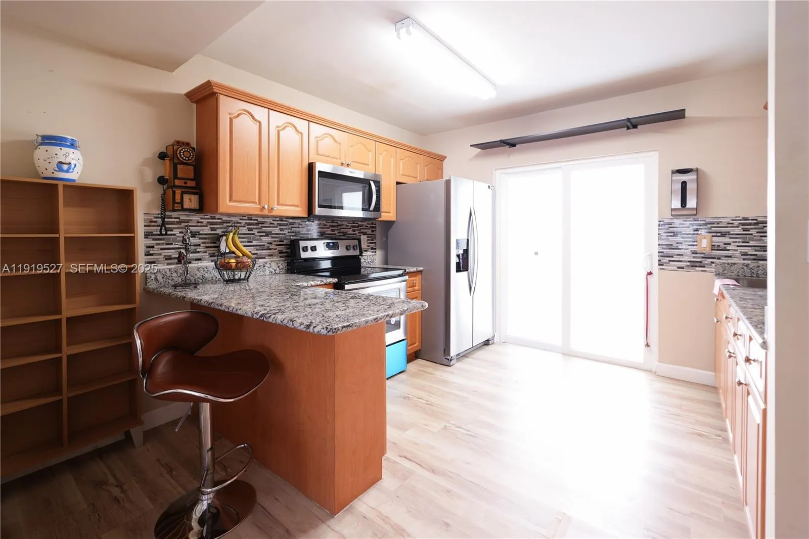 8041 Lake Dr 102, Doral, Florida 33166, Doral, Florida 33166, 2 Bedrooms Bedrooms, ,2 BathroomsBathrooms,Residential,For Sale,8041 Lake Dr 102, Doral, Florida 33166,A11919527