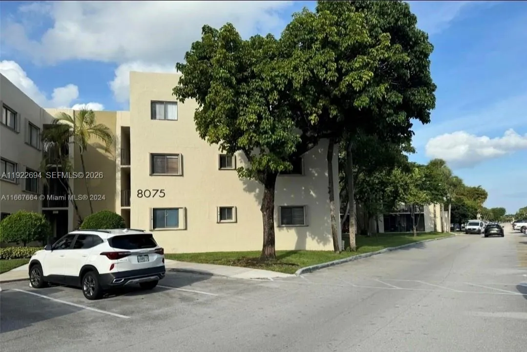 8075 Sw 107th Ave 215, Miami, Florida 33173, Miami, Florida 33173, 2 Bedrooms Bedrooms, ,2 BathroomsBathrooms,Residential Lease,For Rent,8075 Sw 107th Ave 215, Miami, Florida 33173,A11922694