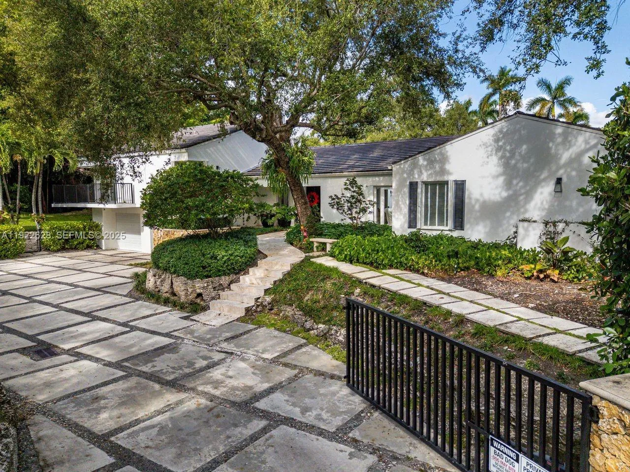 7000 Robles St, Coral Gables, Florida 33143, Coral Gables, Florida 33143, 5 Bedrooms Bedrooms, ,5 BathroomsBathrooms,Residential,For Sale,7000 Robles St, Coral Gables, Florida 33143,A11922628