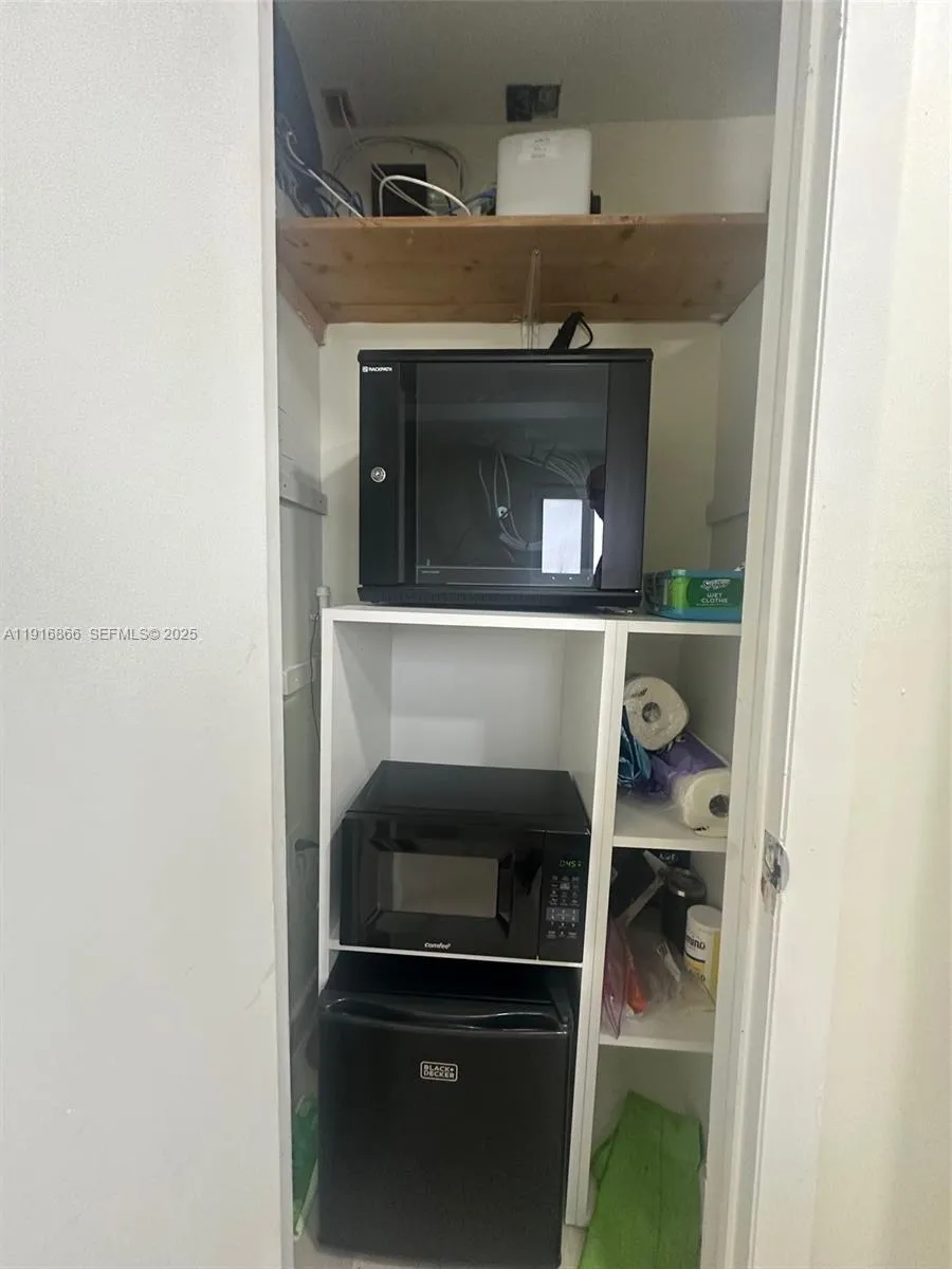 6443 Bird Rd, Miami, Florida 33155, Miami, Florida 33155, ,Commercial Sale,For Sale,6443 Bird Rd, Miami, Florida 33155,A11916866