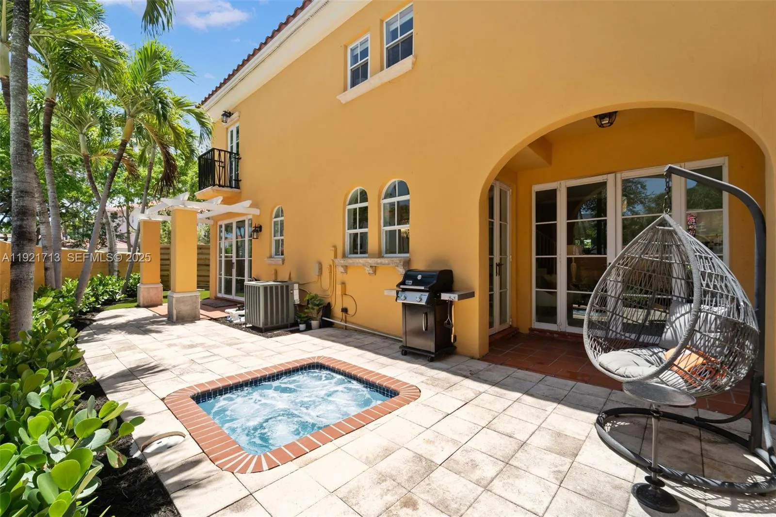 18475 Ne 30th Pl, Aventura, Florida 33160, Aventura, Florida 33160, 3 Bedrooms Bedrooms, ,2 BathroomsBathrooms,Residential,For Sale,18475 Ne 30th Pl, Aventura, Florida 33160,A11921713