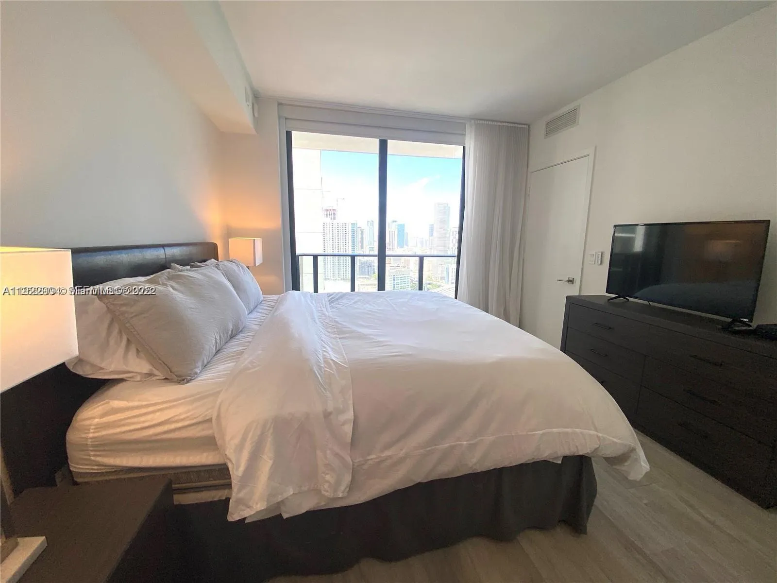55 Sw 9th St 3001, Miami, Florida 33130, Miami, Florida 33130, 2 Bedrooms Bedrooms, ,2 BathroomsBathrooms,Residential,For Sale,55 Sw 9th St 3001, Miami, Florida 33130,A11922904