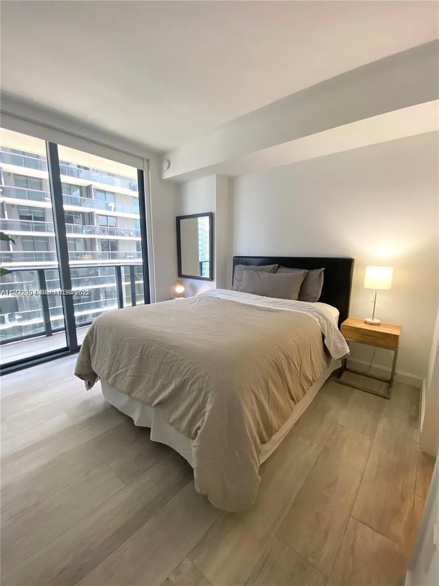 55 Sw 9th St 3001, Miami, Florida 33130, Miami, Florida 33130, 2 Bedrooms Bedrooms, ,2 BathroomsBathrooms,Residential,For Sale,55 Sw 9th St 3001, Miami, Florida 33130,A11922904