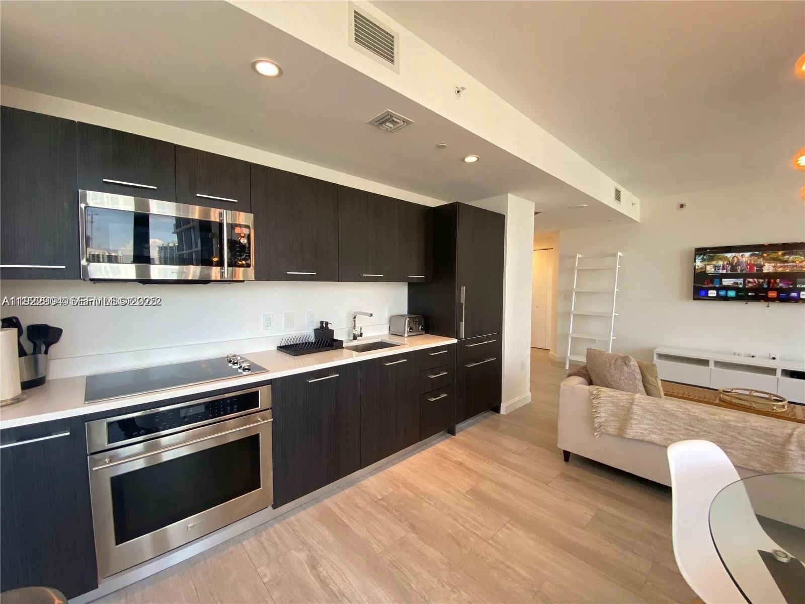 55 Sw 9th St 3001, Miami, Florida 33130, Miami, Florida 33130, 2 Bedrooms Bedrooms, ,2 BathroomsBathrooms,Residential,For Sale,55 Sw 9th St 3001, Miami, Florida 33130,A11922904
