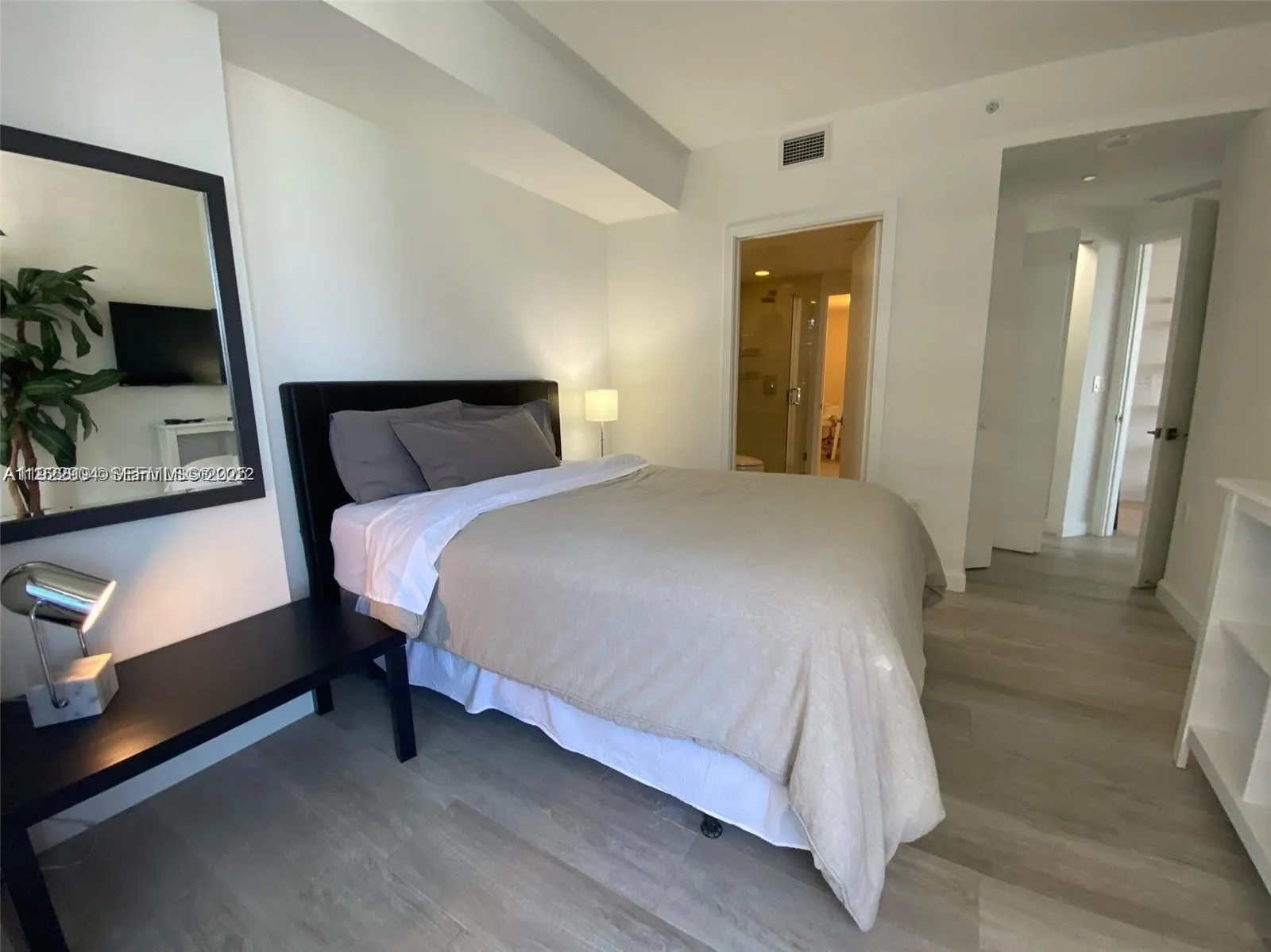 55 Sw 9th St 3001, Miami, Florida 33130, Miami, Florida 33130, 2 Bedrooms Bedrooms, ,2 BathroomsBathrooms,Residential,For Sale,55 Sw 9th St 3001, Miami, Florida 33130,A11922904