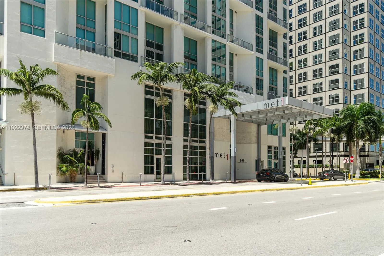 300 S Biscayne Blvd T-1411, Miami, Florida 33131, Miami, Florida 33131, 1 Bedroom Bedrooms, ,1 BathroomBathrooms,Residential Lease,For Rent,300 S Biscayne Blvd T-1411, Miami, Florida 33131,A11922978