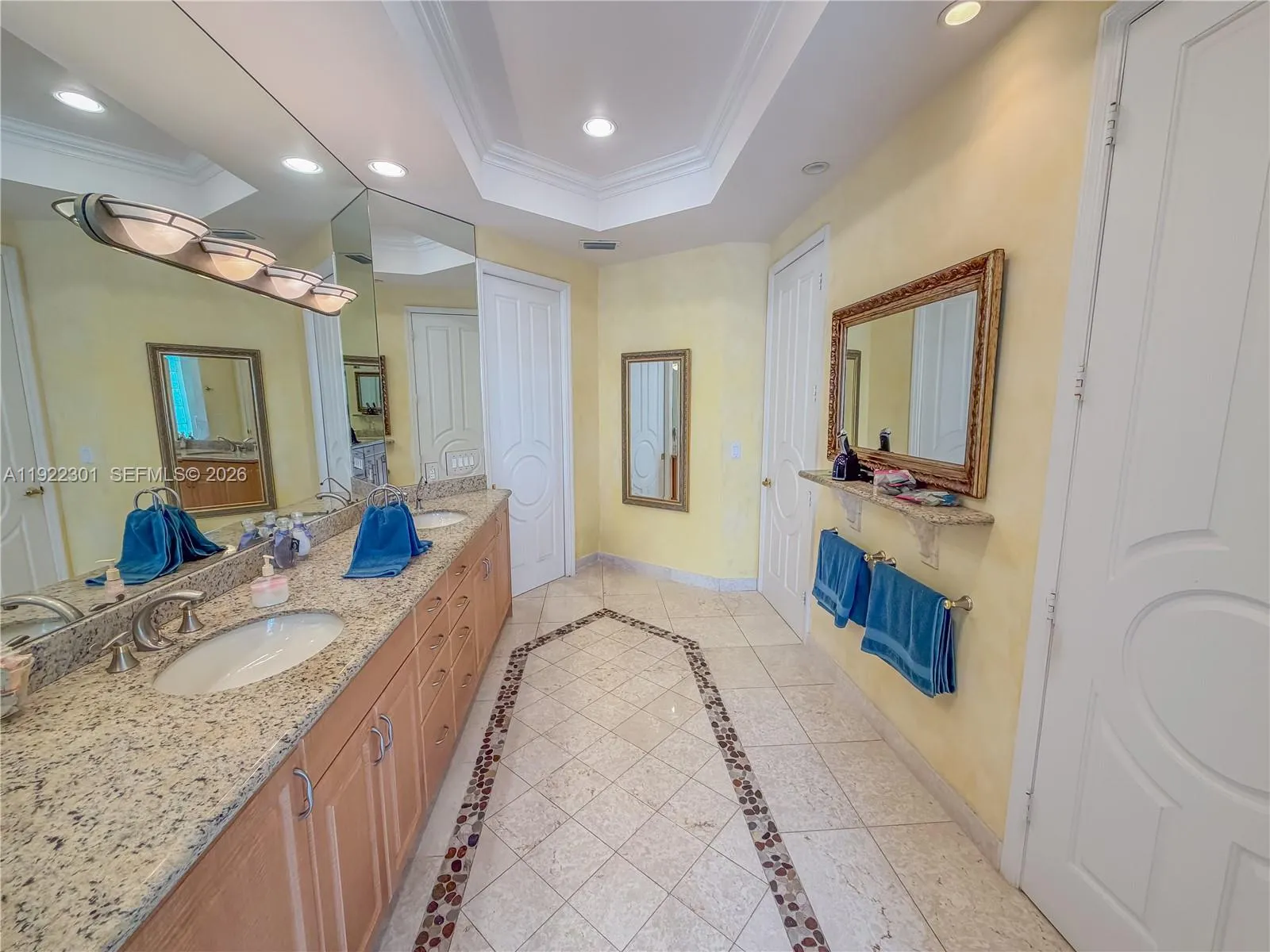 3220 Ne 165th St, North Miami Beach, Florida 33160, North Miami Beach, Florida 33160, 4 Bedrooms Bedrooms, ,4 BathroomsBathrooms,Residential,For Sale,3220 Ne 165th St, North Miami Beach, Florida 33160,A11922301