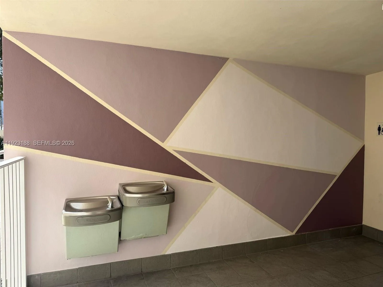 120 Sw 8th Ave 802, Miami, Florida 33130, Miami, Florida 33130, 1 Bedroom Bedrooms, ,1 BathroomBathrooms,Residential Lease,For Rent,120 Sw 8th Ave 802, Miami, Florida 33130,A11923188