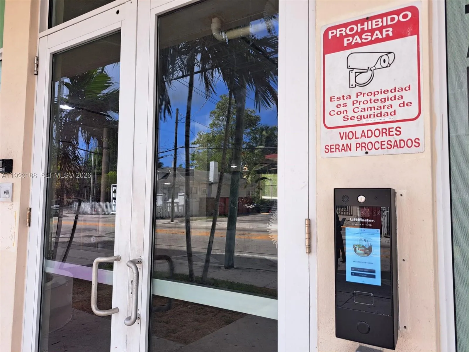 120 Sw 8th Ave 802, Miami, Florida 33130, Miami, Florida 33130, 1 Bedroom Bedrooms, ,1 BathroomBathrooms,Residential Lease,For Rent,120 Sw 8th Ave 802, Miami, Florida 33130,A11923188