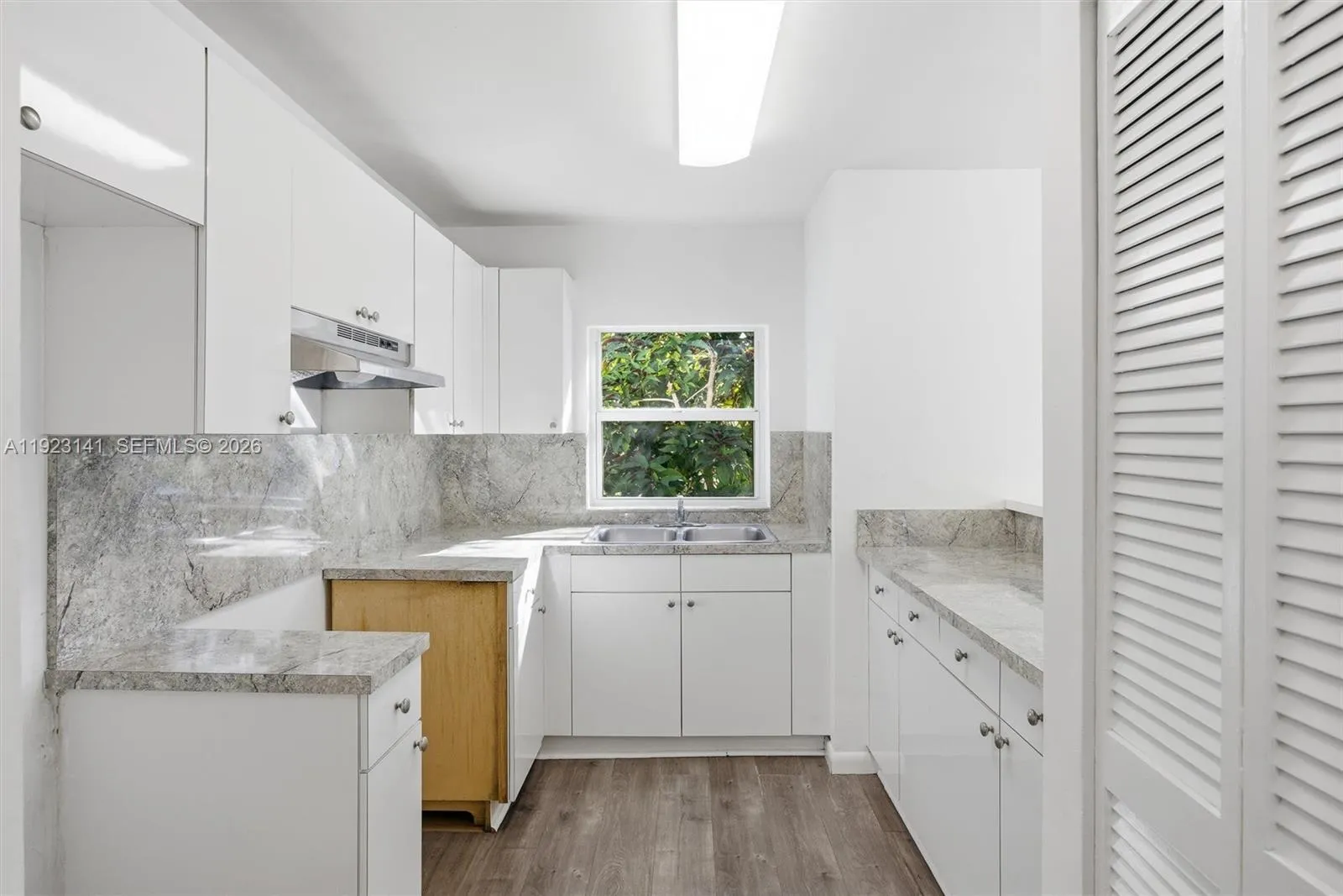 Unit 2 kitchen