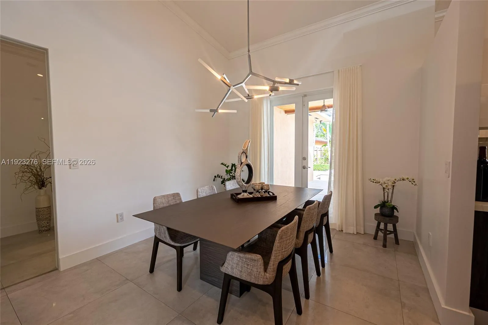 9895 Nw 28th Ter, Doral, Florida 33172, Doral, Florida 33172, 5 Bedrooms Bedrooms, ,3 BathroomsBathrooms,Residential Lease,For Rent,9895 Nw 28th Ter, Doral, Florida 33172,A11923276