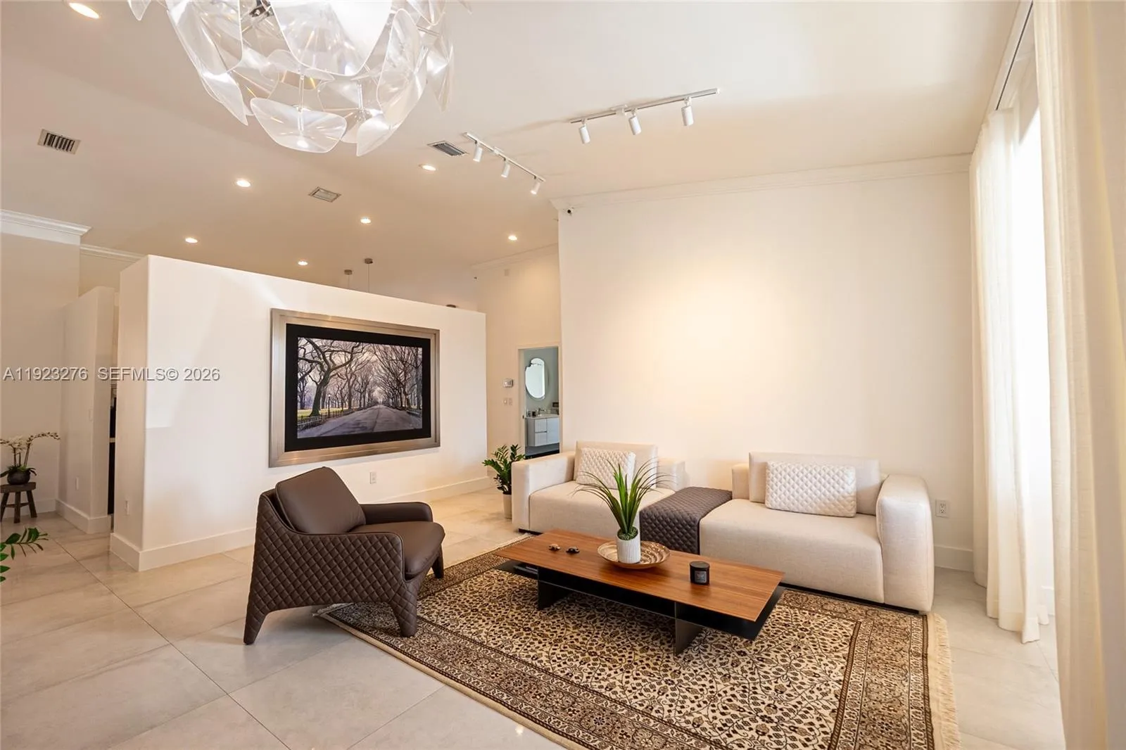 9895 Nw 28th Ter, Doral, Florida 33172, Doral, Florida 33172, 5 Bedrooms Bedrooms, ,3 BathroomsBathrooms,Residential Lease,For Rent,9895 Nw 28th Ter, Doral, Florida 33172,A11923276