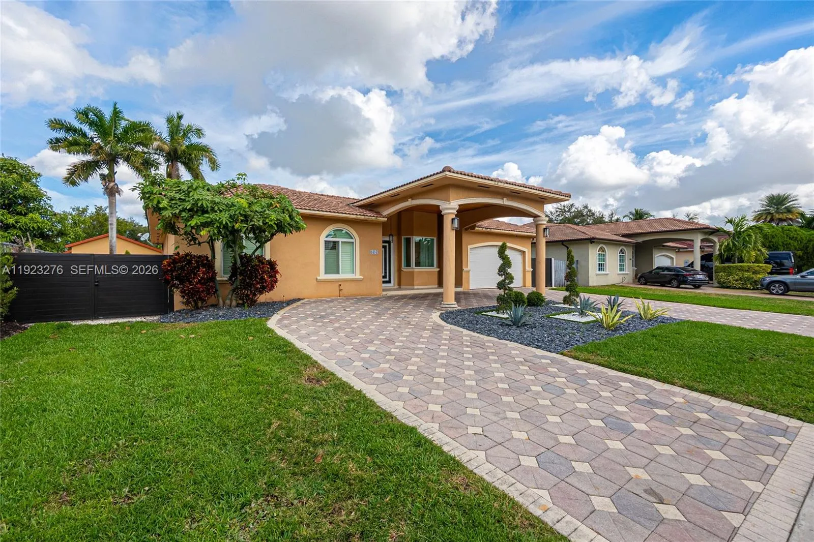9895 Nw 28th Ter, Doral, Florida 33172, Doral, Florida 33172, 5 Bedrooms Bedrooms, ,3 BathroomsBathrooms,Residential Lease,For Rent,9895 Nw 28th Ter, Doral, Florida 33172,A11923276