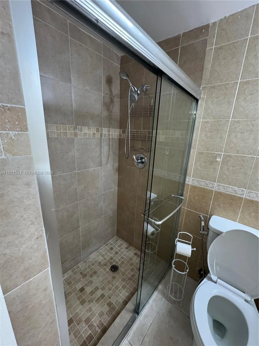 640 N 71st Ter, Hollywood, Florida 33024, Hollywood, Florida 33024, 3 Bedrooms Bedrooms, ,2 BathroomsBathrooms,Residential Lease,For Rent,640 N 71st Ter, Hollywood, Florida 33024,A11921893