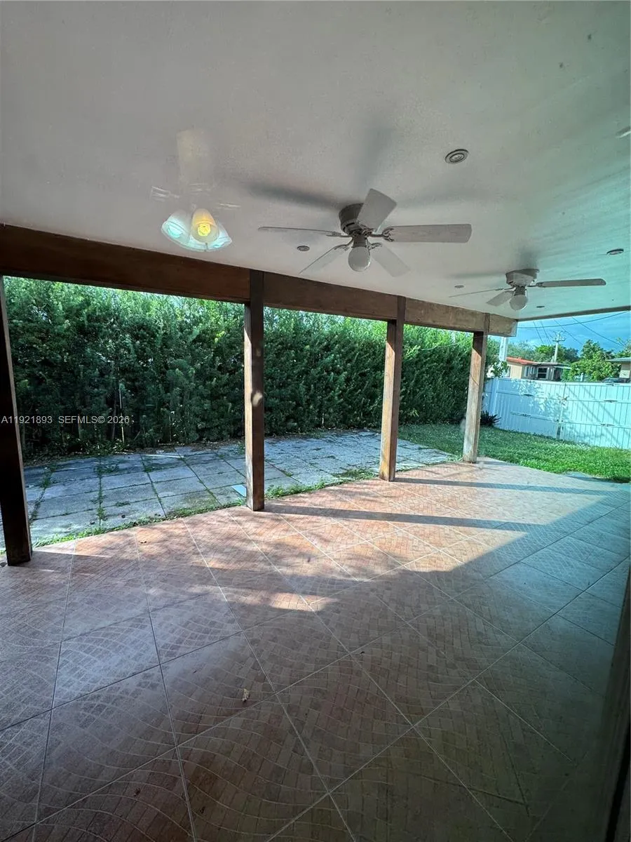 640 N 71st Ter, Hollywood, Florida 33024, Hollywood, Florida 33024, 3 Bedrooms Bedrooms, ,2 BathroomsBathrooms,Residential Lease,For Rent,640 N 71st Ter, Hollywood, Florida 33024,A11921893