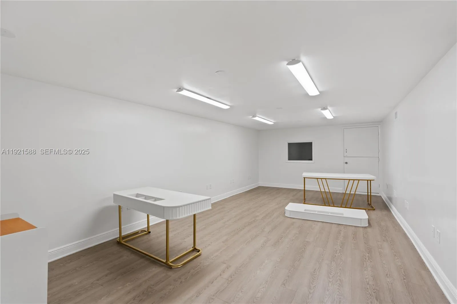 10421 Nw 28th St D106, Doral, Florida 33172, Doral, Florida 33172, ,Commercial Sale,For Sale,10421 Nw 28th St D106, Doral, Florida 33172,A11921588