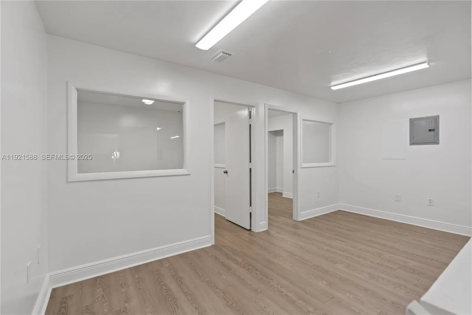 10421 Nw 28th St D106, Doral, Florida 33172, Doral, Florida 33172, ,Commercial Sale,For Sale,10421 Nw 28th St D106, Doral, Florida 33172,A11921588