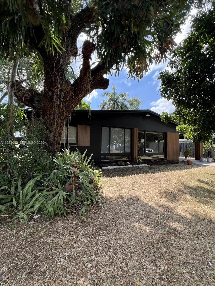 1508 Sw 20th Ave, Fort Lauderdale, Florida 33312, Fort Lauderdale, Florida 33312, 3 Bedrooms Bedrooms, ,2 BathroomsBathrooms,Residential,For Sale,1508 Sw 20th Ave, Fort Lauderdale, Florida 33312,A11923059 1508 Sw 20th Ave, Fort Lauderdale, Florida 33312, Fort Lauderdale, Florida 33312, 3 Bedrooms Bedrooms, ,2 BathroomsBathrooms,Residential,For Sale,1508 Sw 20th Ave, Fort Lauderdale, Florida 33312,A11923059