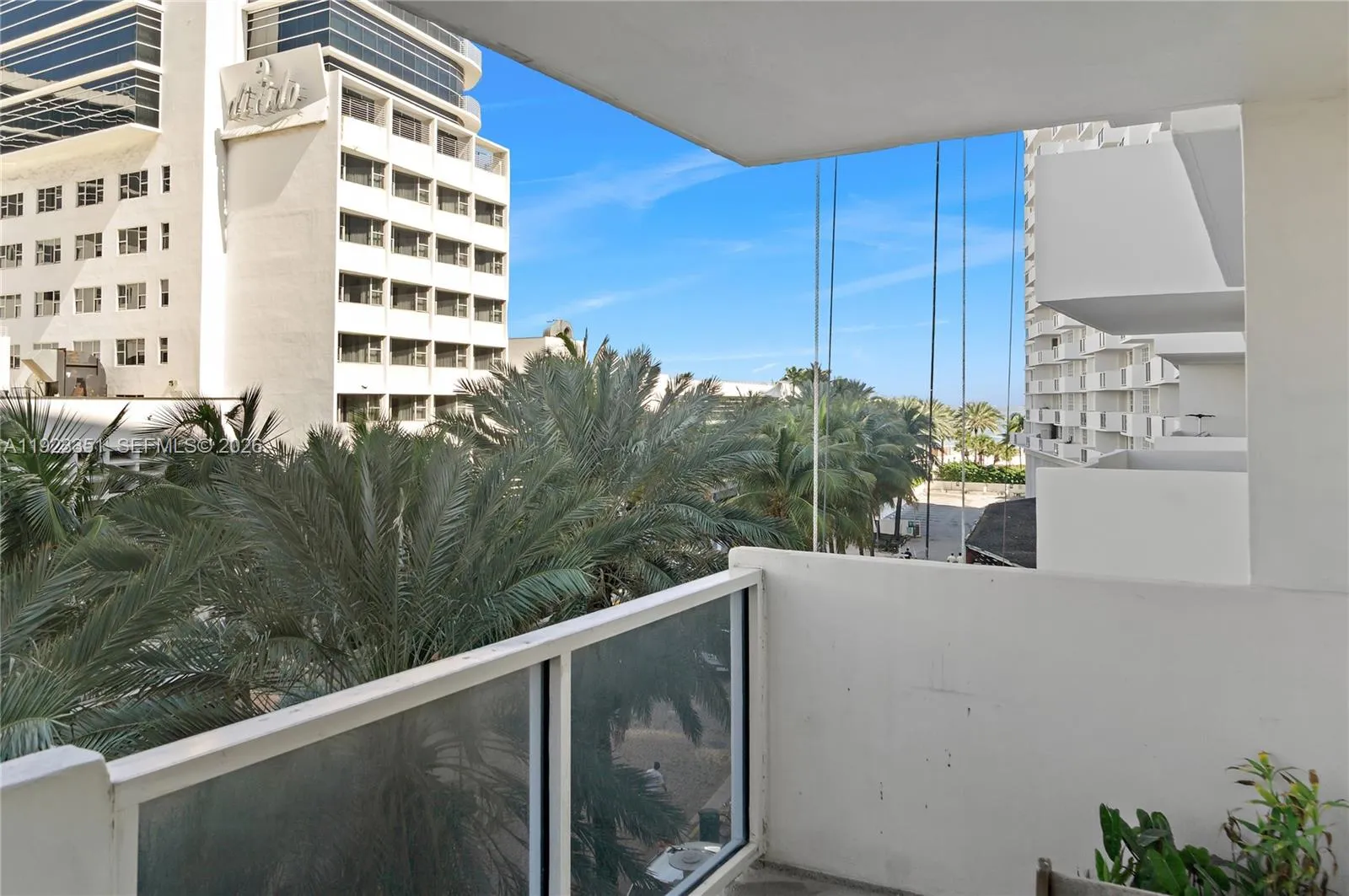 100 Lincoln Rd 410, Miami Beach, Florida 33139, Miami Beach, Florida 33139, 1 Bedroom Bedrooms, ,1 BathroomBathrooms,Residential Lease,For Rent,100 Lincoln Rd 410, Miami Beach, Florida 33139,A11923351