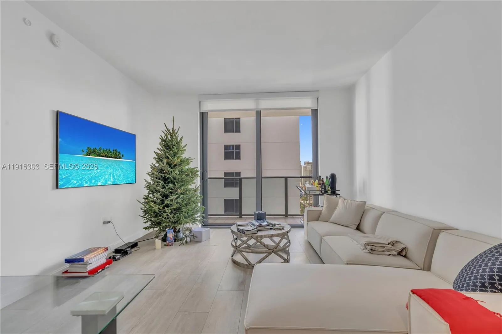 55 Sw 9th St 2610, Miami, Florida 33130, Miami, Florida 33130, 1 Bedroom Bedrooms, ,1 BathroomBathrooms,Residential,For Sale,55 Sw 9th St 2610, Miami, Florida 33130,A11916303