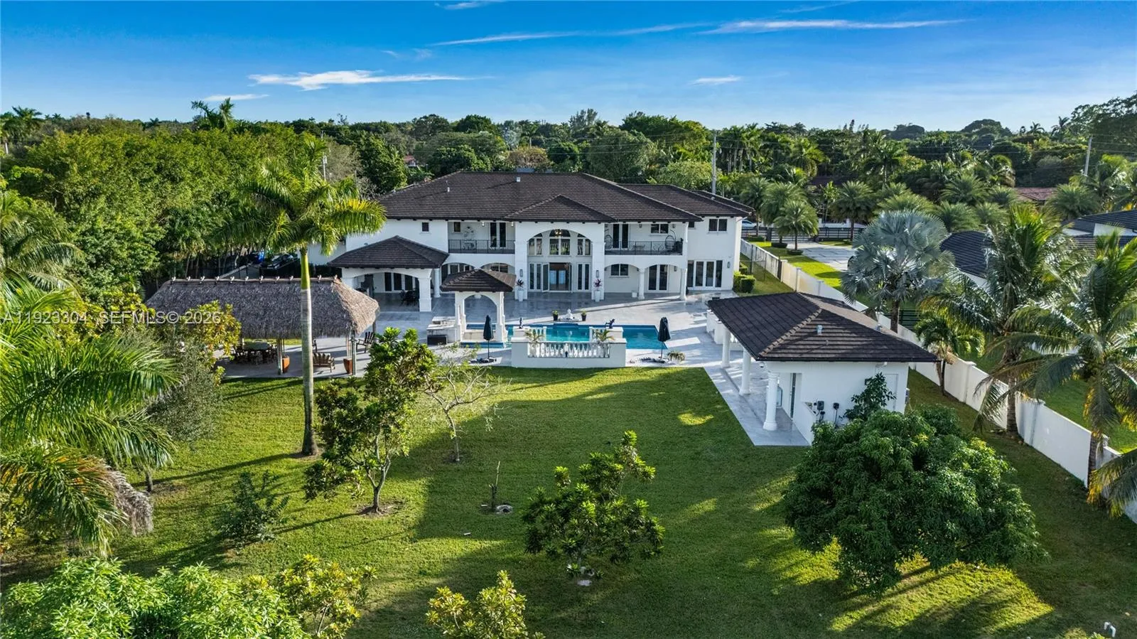 12401 Sw 45th St, Miami, Florida 33175, Miami, Florida 33175, 8 Bedrooms Bedrooms, ,11 BathroomsBathrooms,Residential,For Sale,12401 Sw 45th St, Miami, Florida 33175,A11923304