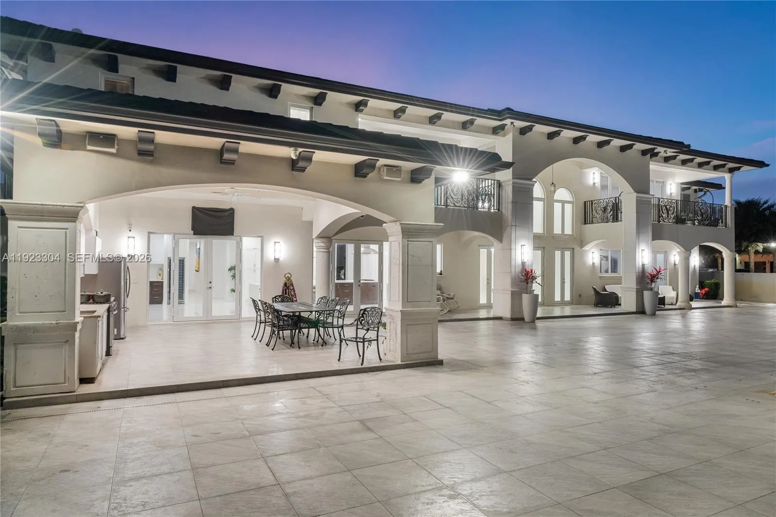 12401 Sw 45th St, Miami, Florida 33175, Miami, Florida 33175, 8 Bedrooms Bedrooms, ,11 BathroomsBathrooms,Residential,For Sale,12401 Sw 45th St, Miami, Florida 33175,A11923304