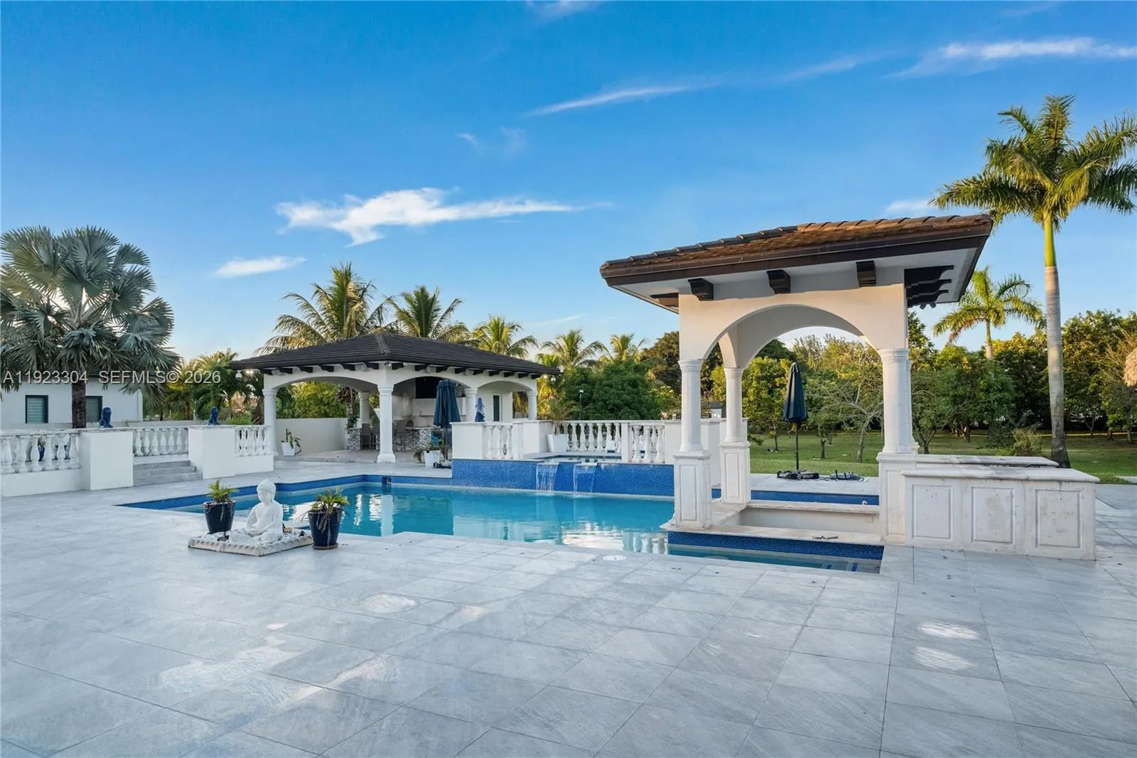 12401 Sw 45th St, Miami, Florida 33175, Miami, Florida 33175, 8 Bedrooms Bedrooms, ,11 BathroomsBathrooms,Residential,For Sale,12401 Sw 45th St, Miami, Florida 33175,A11923304