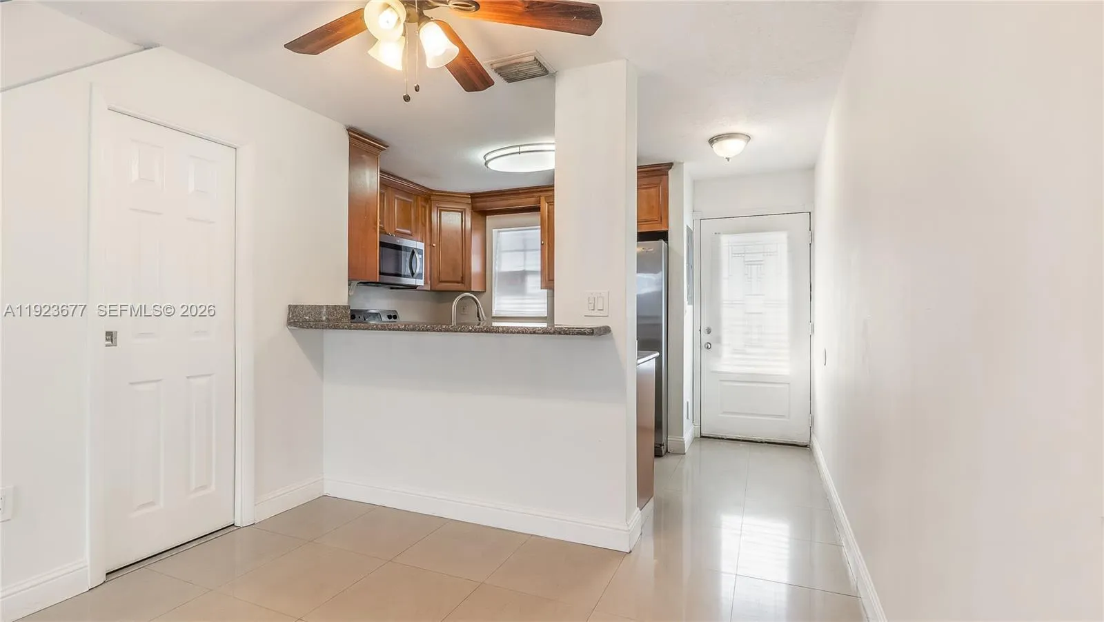 12065 Sw 18th St 8-49, Miami, Florida 33175, Miami, Florida 33175, 3 Bedrooms Bedrooms, ,2 BathroomsBathrooms,Residential Lease,For Rent,12065 Sw 18th St 8-49, Miami, Florida 33175,A11923677