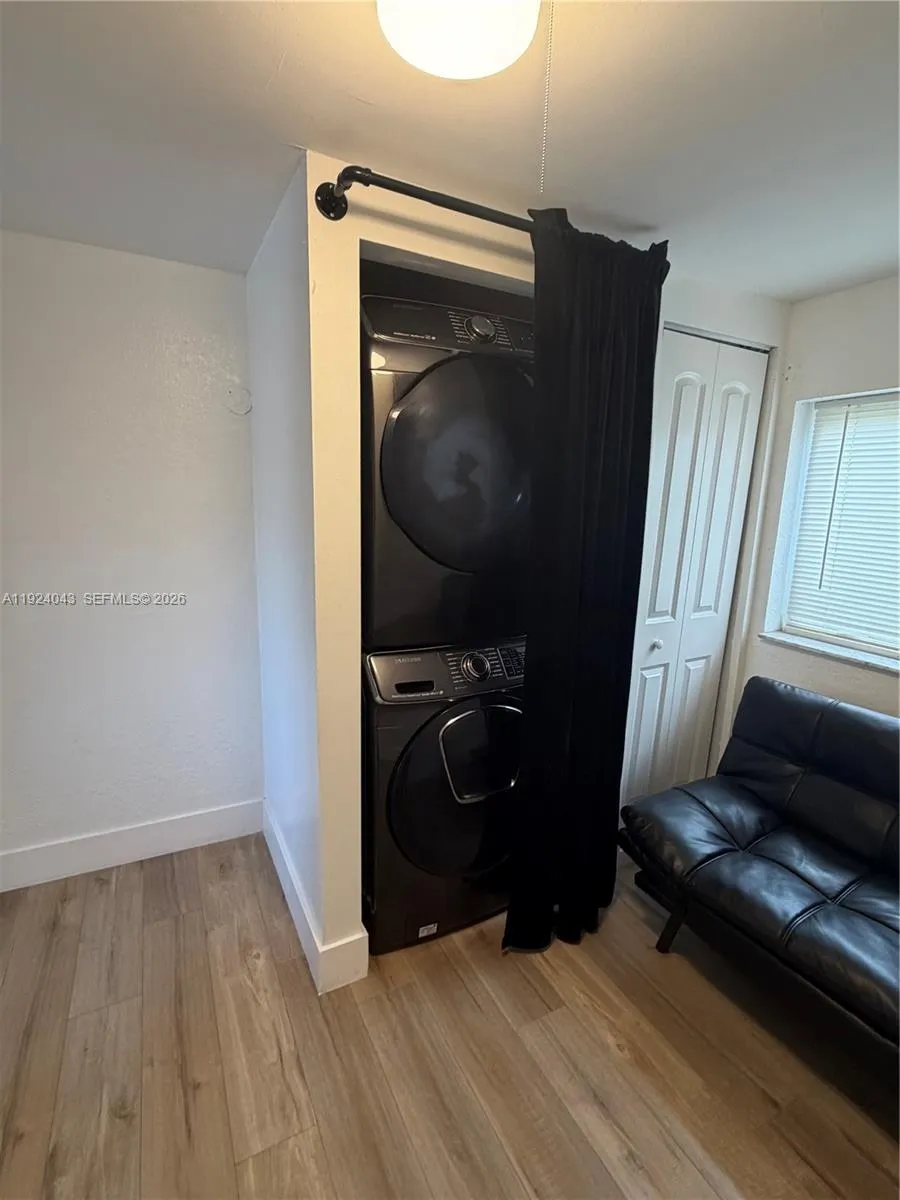 506 N 60th Ter, Hollywood, Florida 33024, Hollywood, Florida 33024, 3 Bedrooms Bedrooms, ,1 BathroomBathrooms,Residential Lease,For Rent,506 N 60th Ter, Hollywood, Florida 33024,A11924043