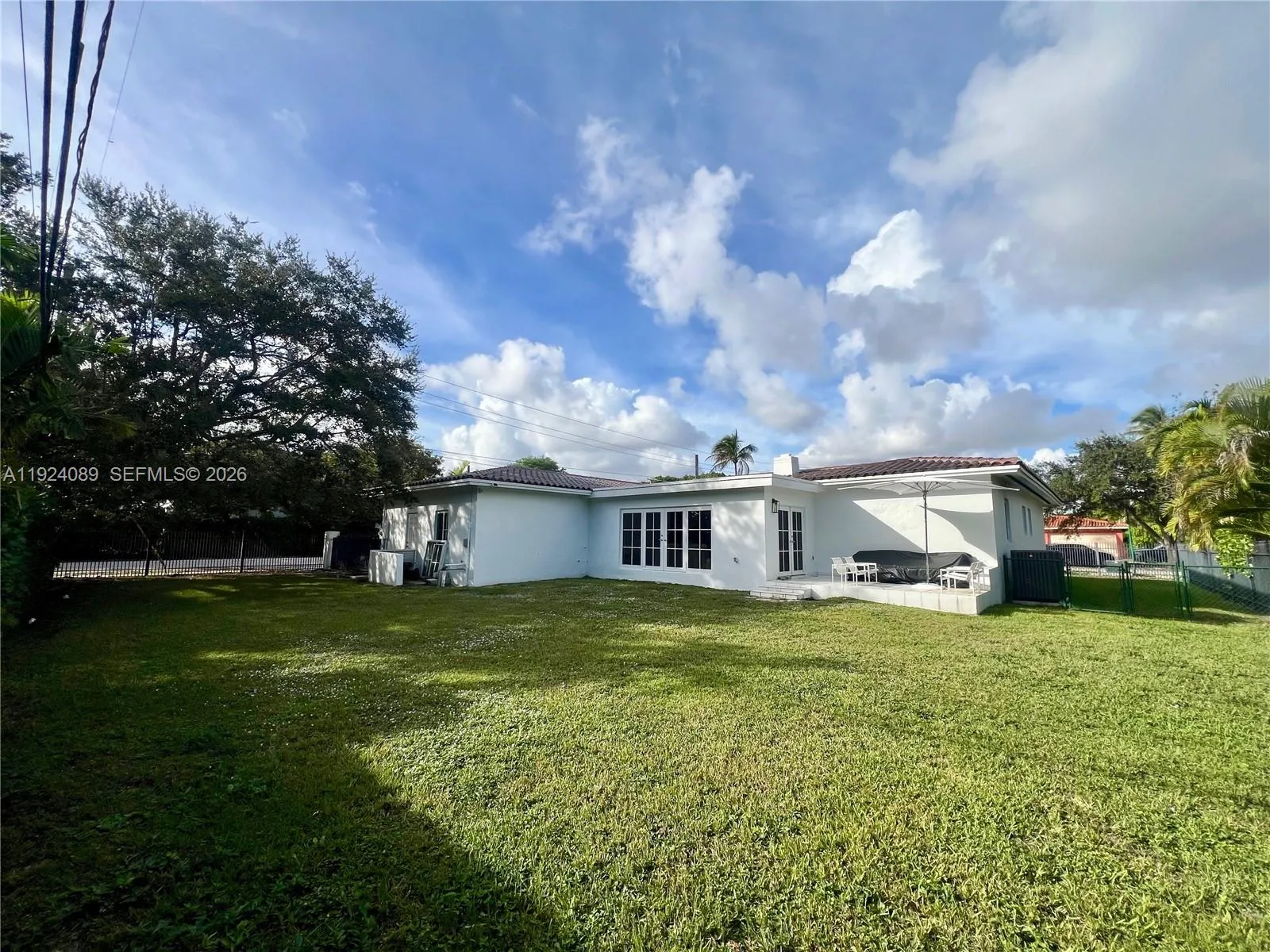 1558 Sevilla Ave, Coral Gables, Florida 33134, Coral Gables, Florida 33134, 4 Bedrooms Bedrooms, ,3 BathroomsBathrooms,Residential,For Sale,1558 Sevilla Ave, Coral Gables, Florida 33134,A11924089